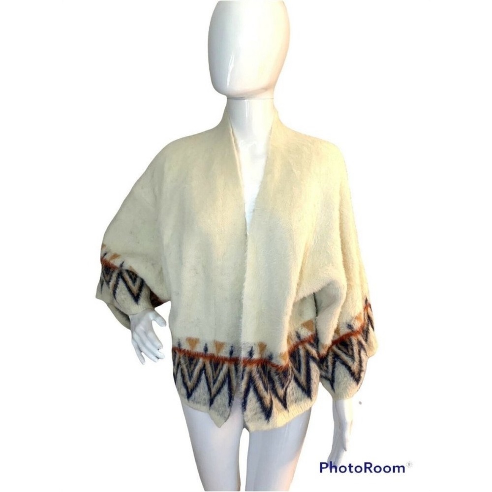 Anthroplologie Boho eyelash sweater